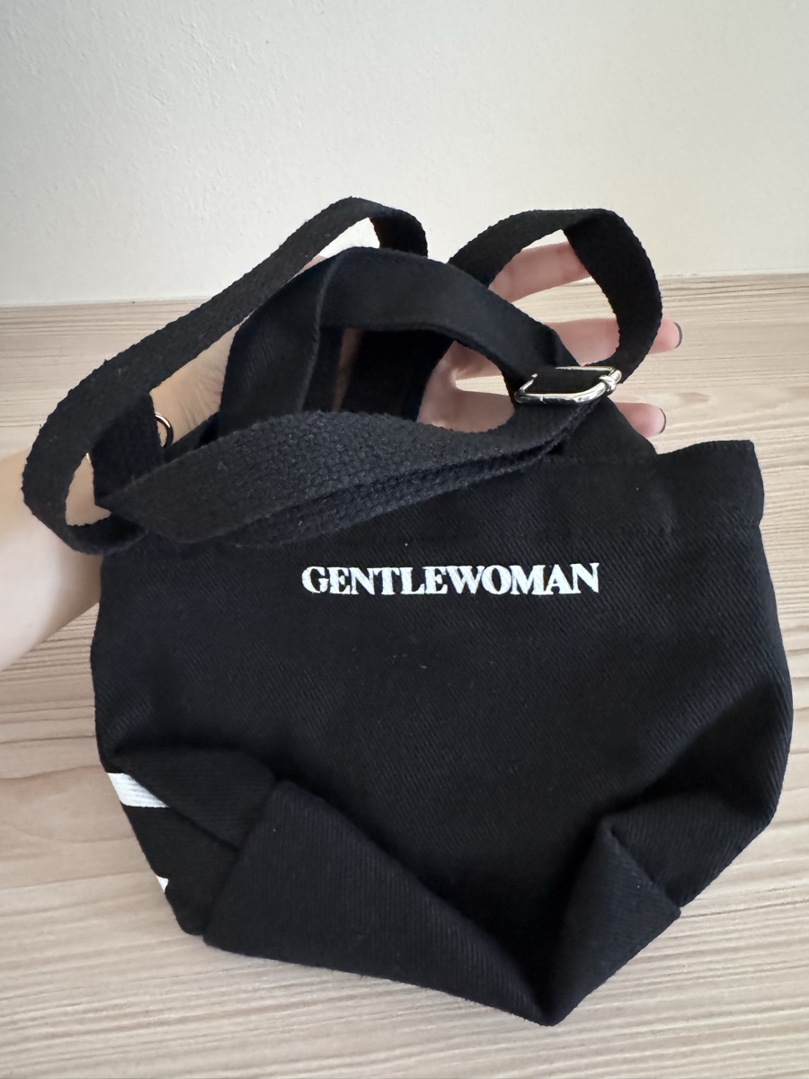 GENTLEWOMAN★GW BLACK MICRO CANVAS TOTE トート 日本未入荷 GENTLEWOMAN GW Micro Canvas Tote Bag | Webuybangkok