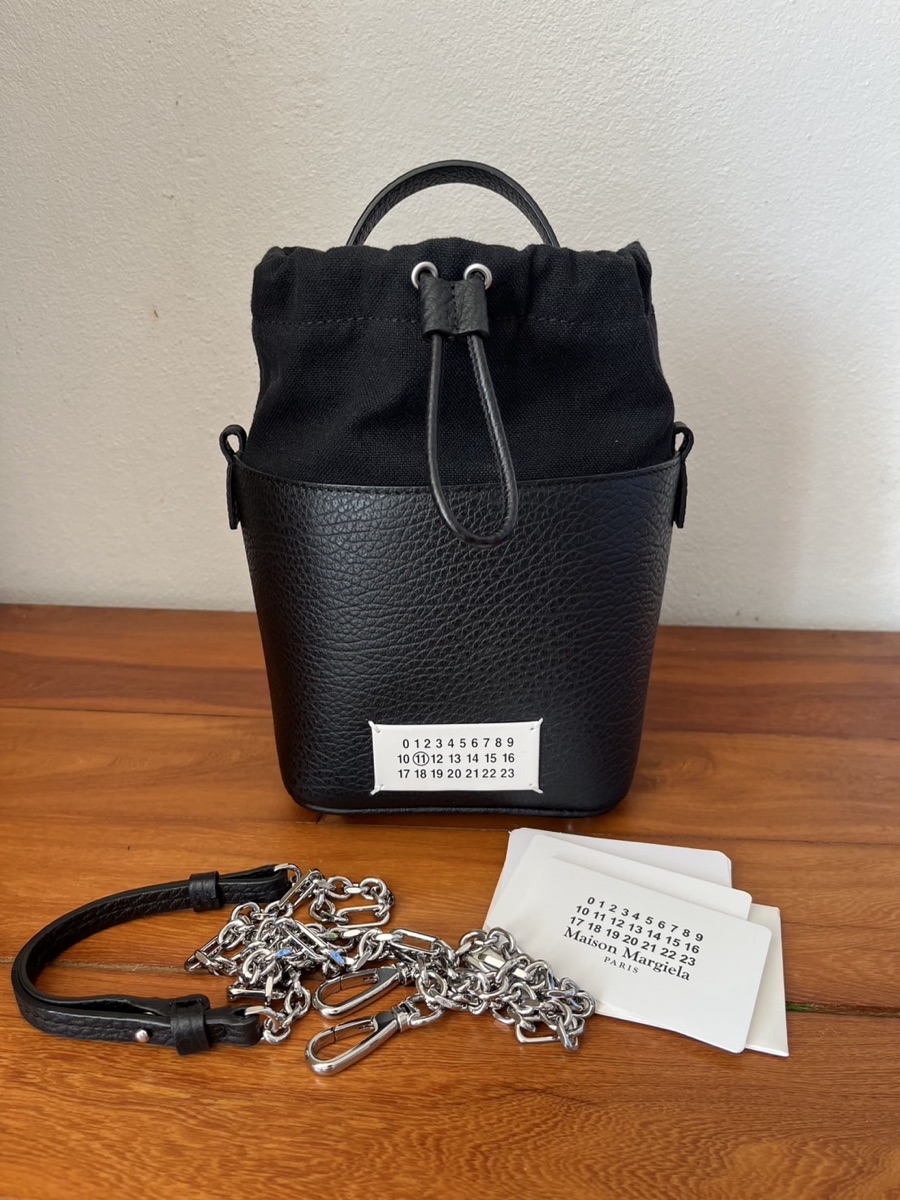 Maison Margiela Leather Bucket Bagnude Neutrals Leather 80