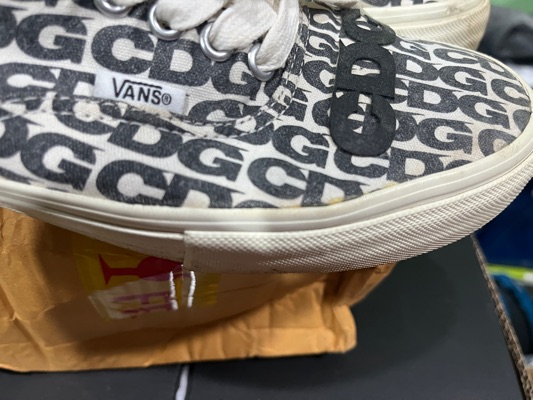Vans Authentic Comme des Garcons White Heel Tab VN0A33TASHM Size 9 Vans Authentic Comme Des Garcons White Heel Tab | AfterMarket main image 2
