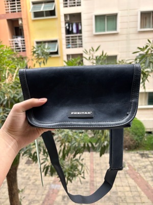 Freitag F40 Jamie Hipbag Shop Authentic at SASOM