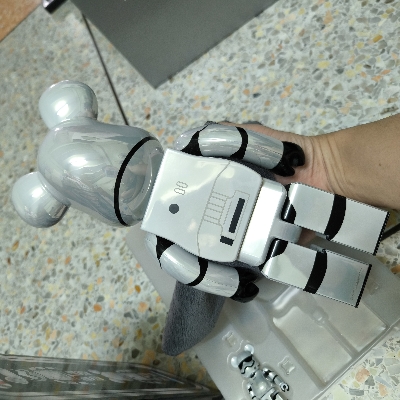 MEDICOM TOY - FIRST ORDER STORMTROOPER CHROME Ver1000％ MEDICOM TOY - FIRST ORDER STORMTROOPER CHROME Ver1000