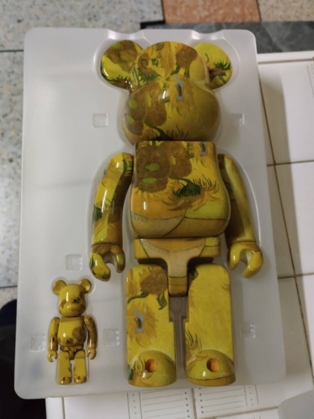 MEDICOM TOY - BE@RBRICK　Van Gogh Museum 400% 100%  専用 Vincent van Gogh, BE@RBRICK | Van Gogh Museum Sunflowers