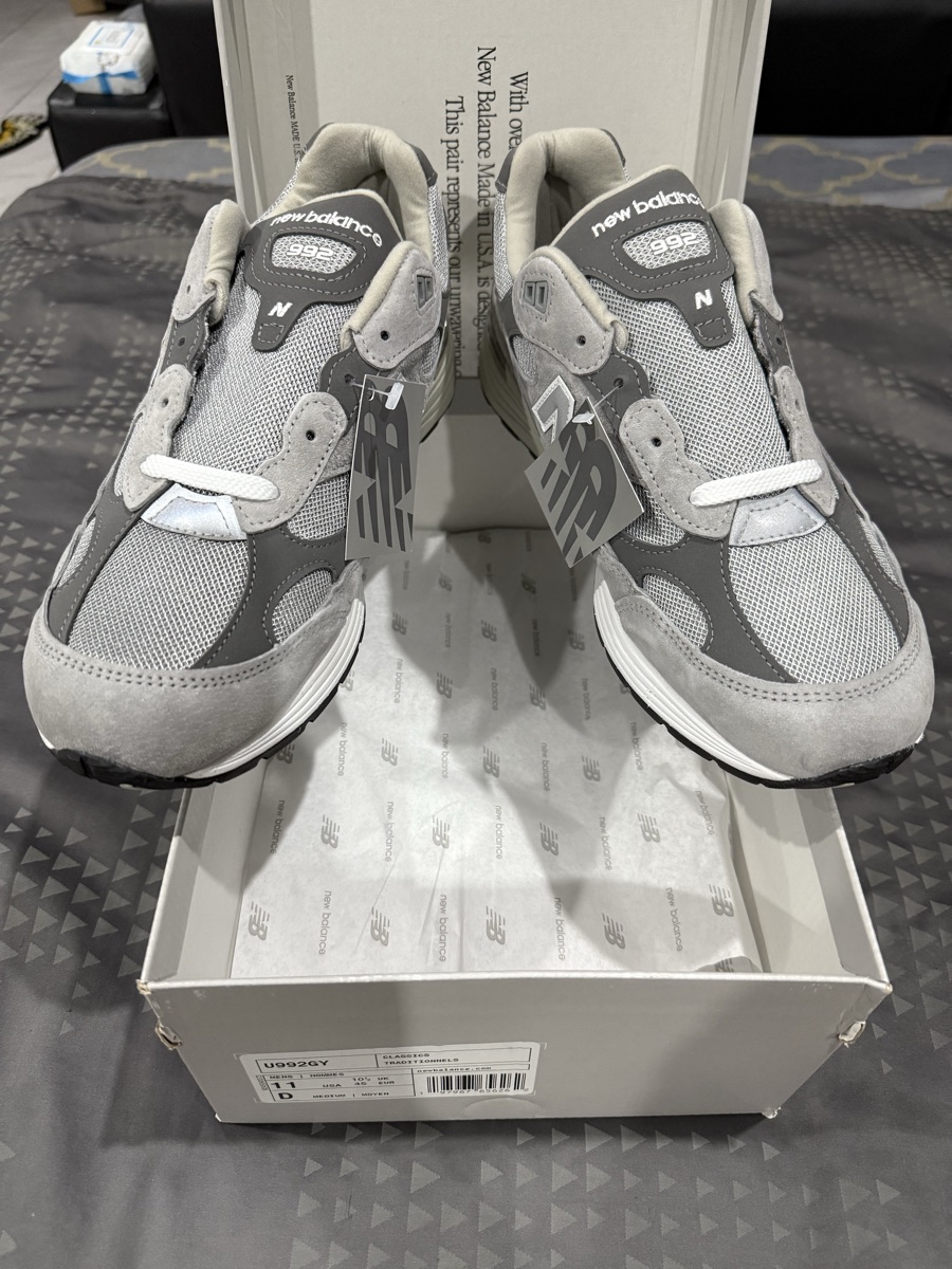 New Balance M992WL US9 新品未使用 New Balance 992 MiUSA Grey Silver Metallic | SASOM