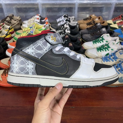 สนีกเกอร์ Nike SB Dunk Mid Beijing Triumvir Fly | SASOM สนีกเกอร์ Nike SB Dunk Mid Beijing Triumvir Fly | SASOM