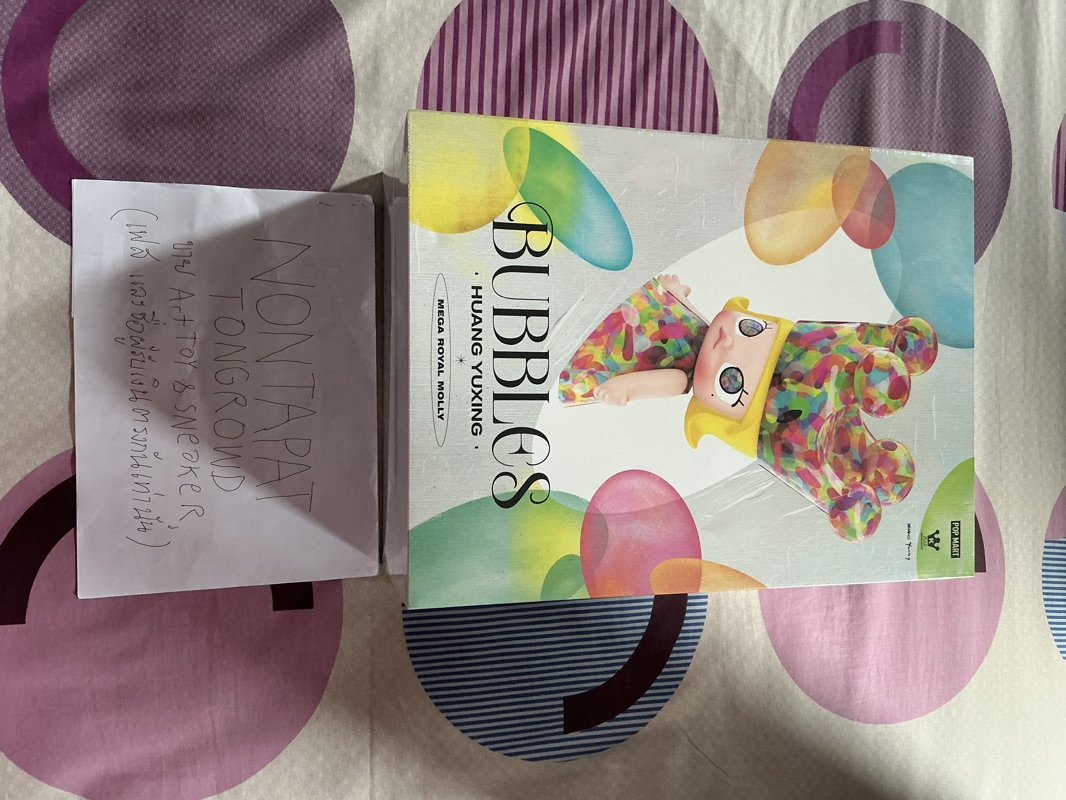 Pop Mart MEGA ROYAL MOLLY 400% Huang Yuxing-Bubbles | SASOM