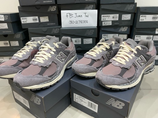 New Balance 2002R Protection Pack Zinc Eiffel Tower | SASOM