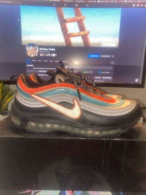air max seoul on feet