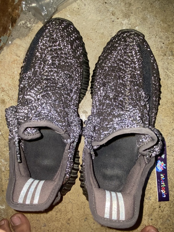 adidas gazelle silver green womens adidas Yeezy Boost 350 V2 Cinder – YankeeKicks Online main image 1