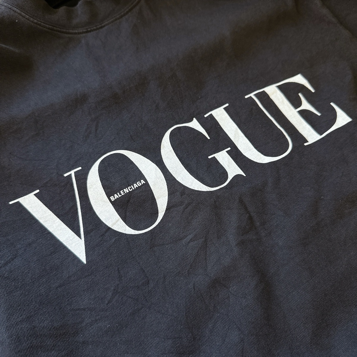Buy Balenciaga Vogue T-Shirt Small Fit Black | SASOM