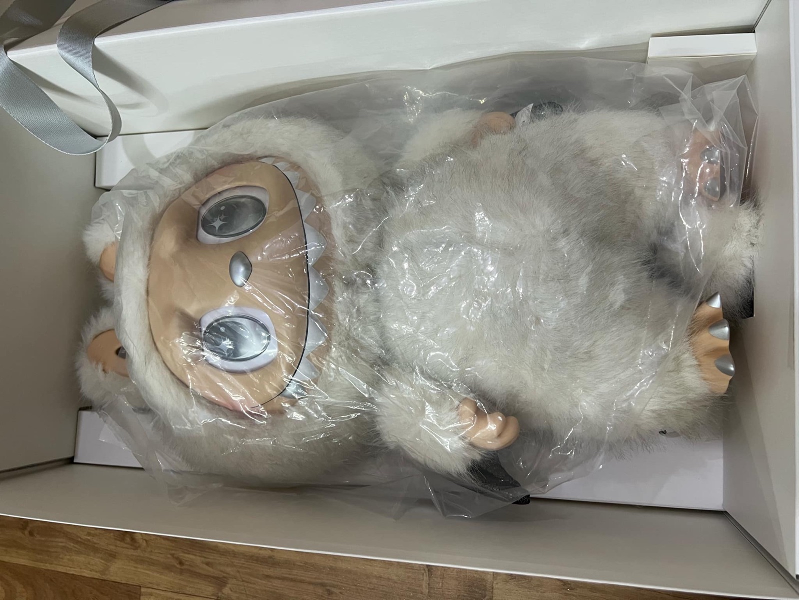 Pop Mart Zimomo The Monsters Angel In Clouds Vinyl Face Doll
