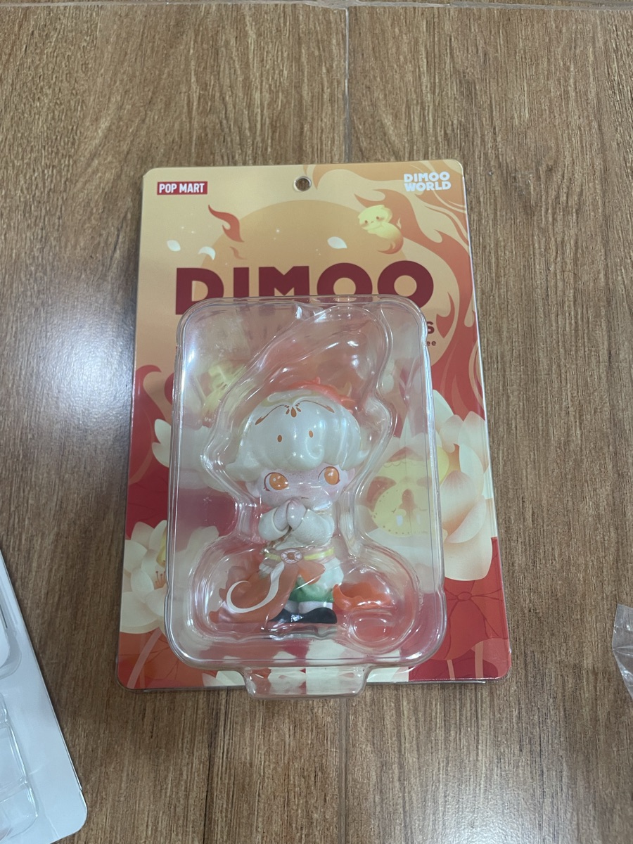 生花 POPMART DIMOO Flaming Lotus Figure Dimoo Flaming Lotus Figure Pop Mart Special Friend of the