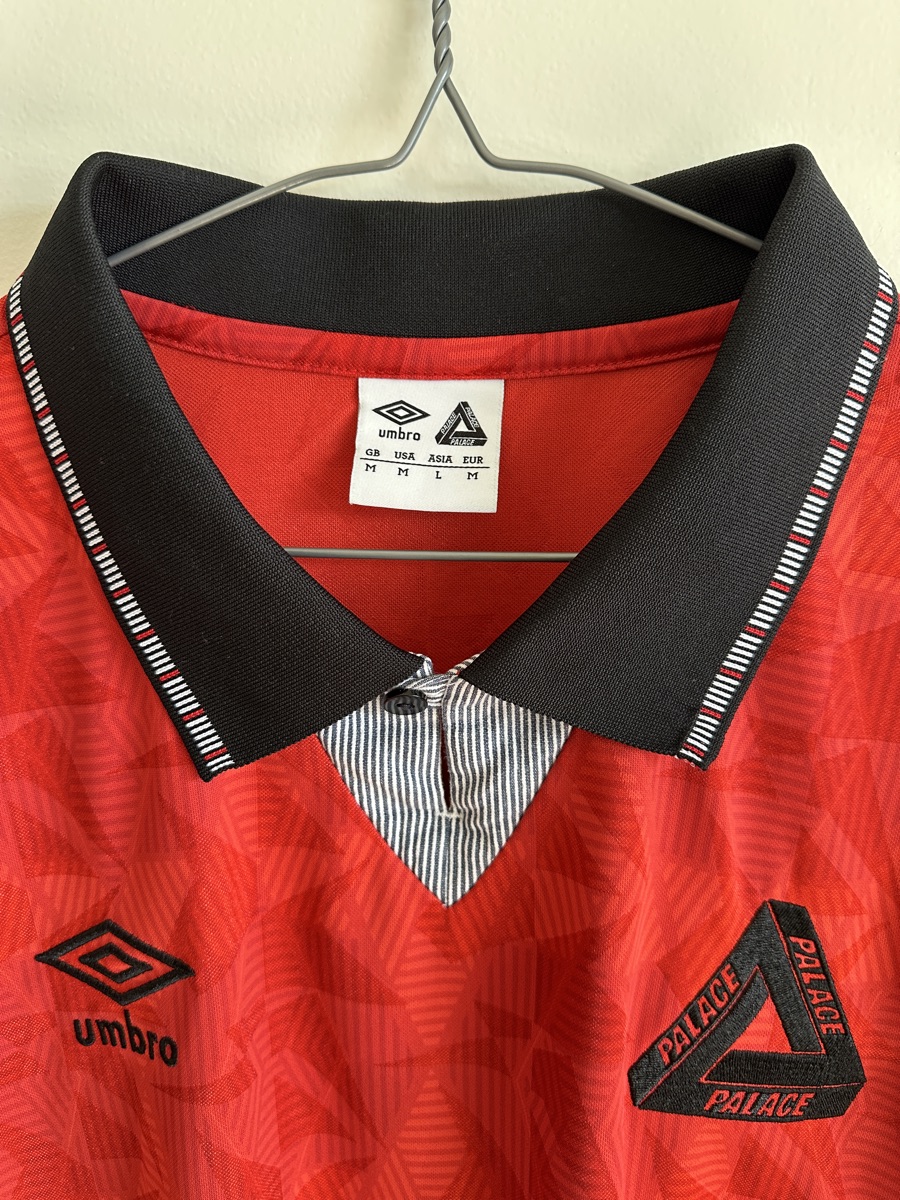 Palace x Umbro Classic Jersey Vermillion - 22FW | ของแท้