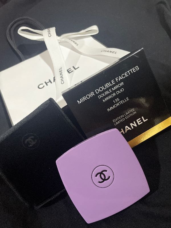 Chanel Miroir Double Facettes Limited-Edition Mirror Duo 135