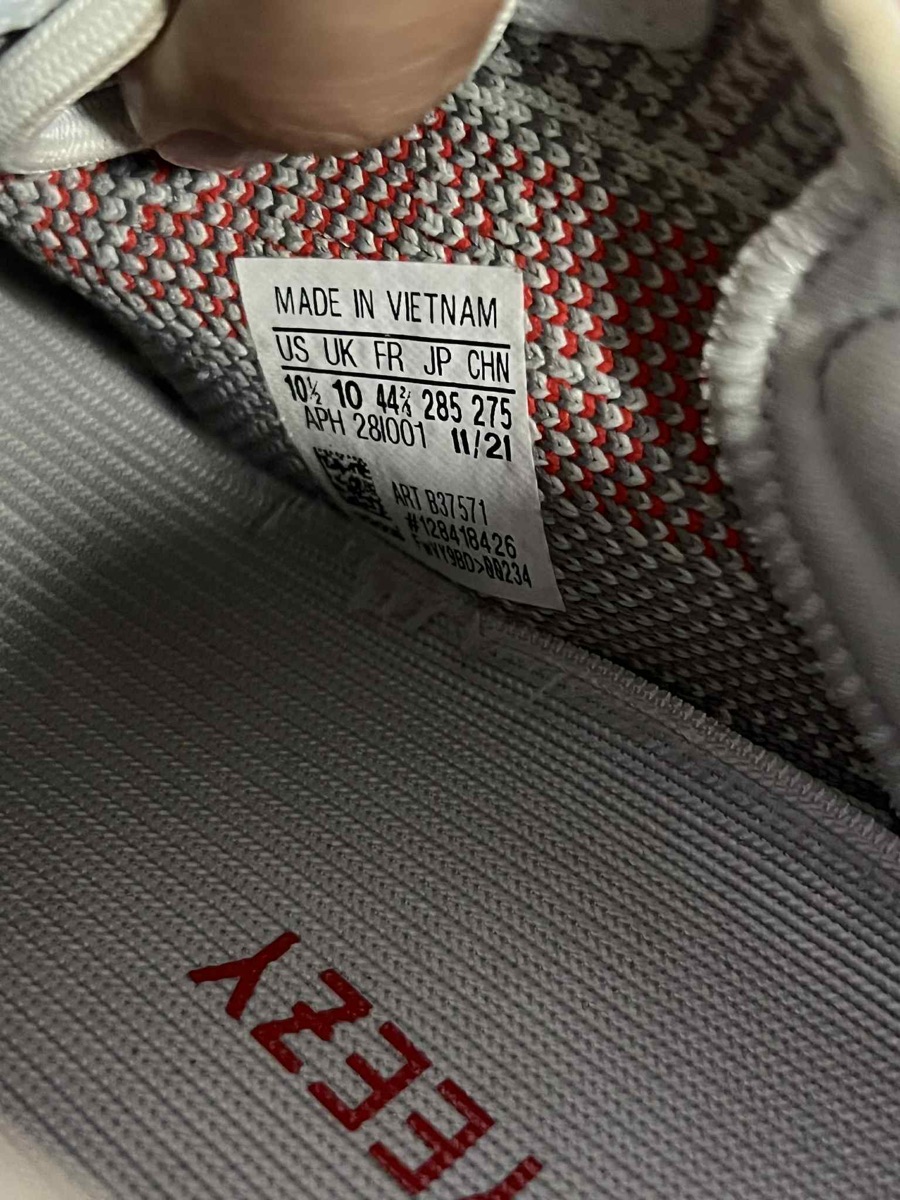 adidas gazelle silver green womens adidas Yeezy Boost 350 V2 Blue Tint – Sole System main image 1