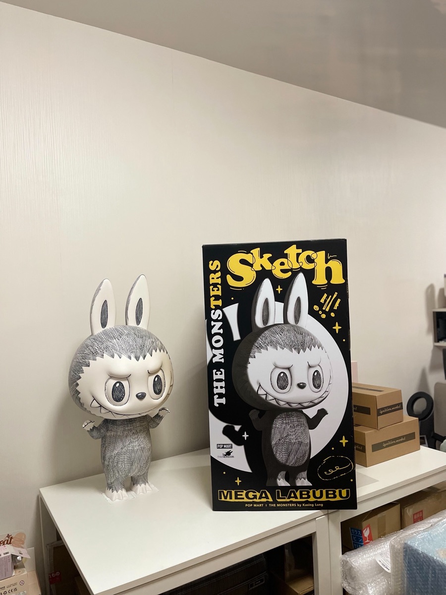 Buy & Sell Pop Mart Mega Labubu Sketch 1000% | SASOM