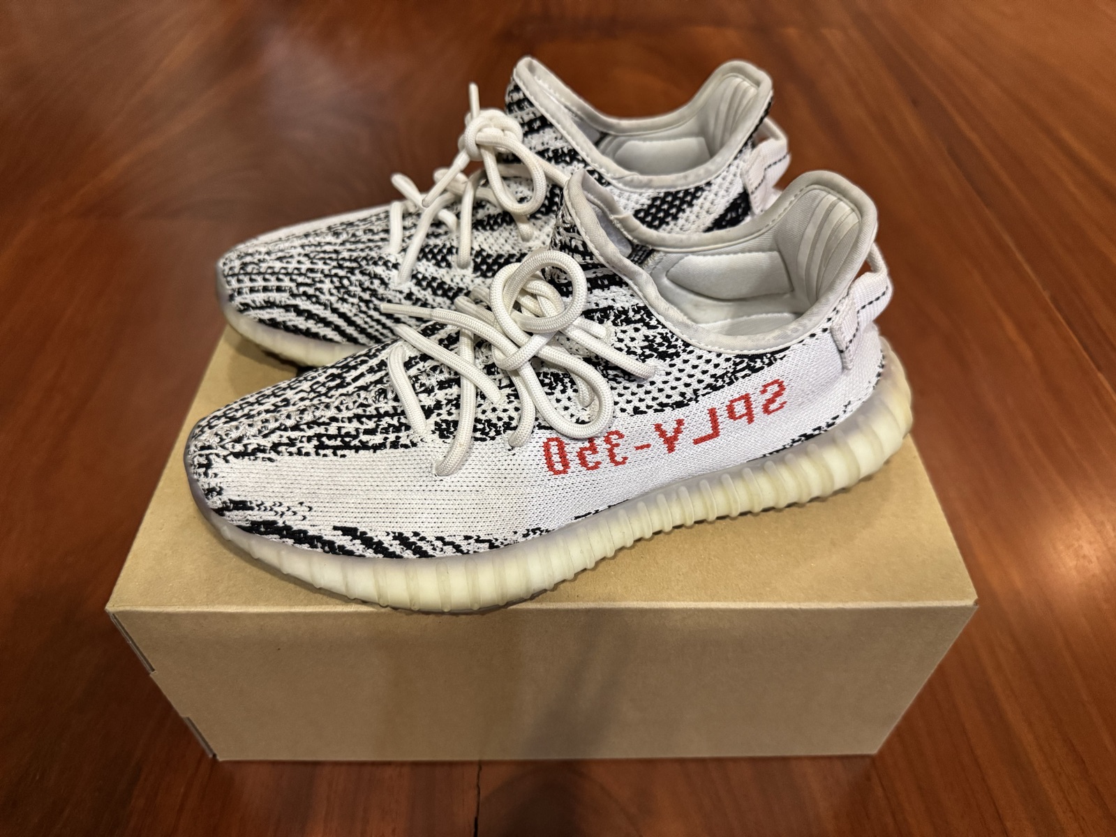 yeezy zebra v2 size 11