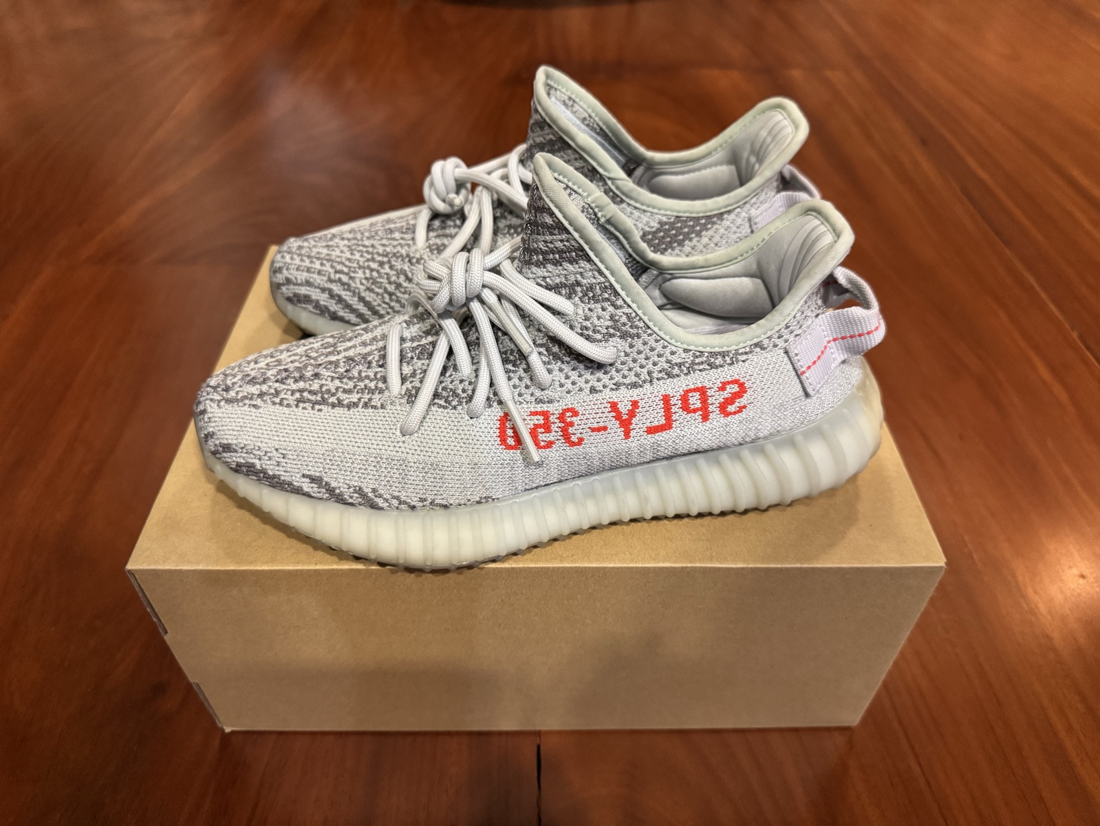 Adidas Yeezy Boost 350 V2 Blue Tint 2022/2023