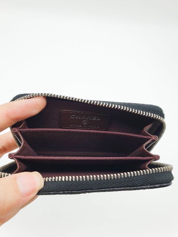 CHANEL Classic Zipped Coin Purse (AP0216 Y01588 C3906) in 2023