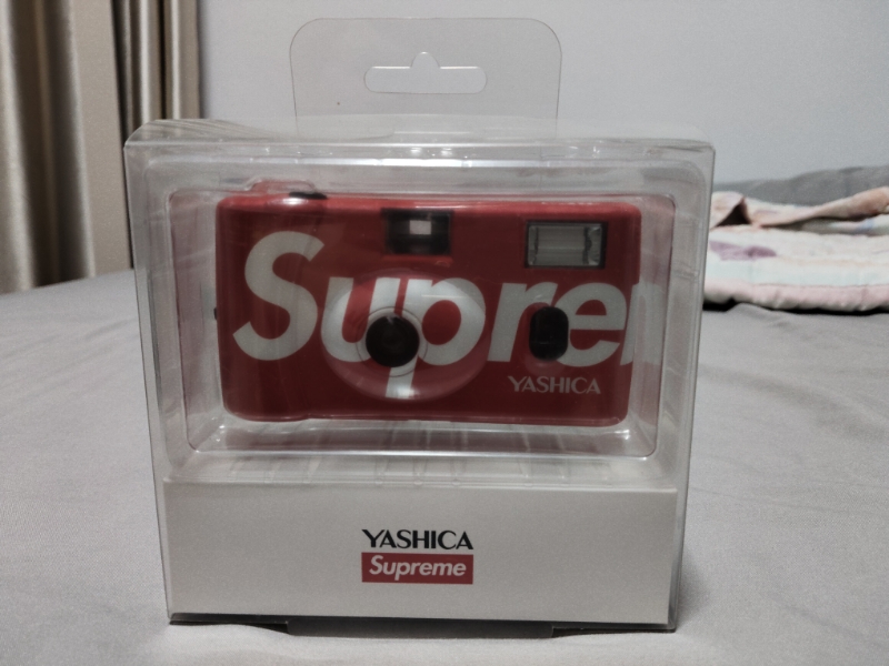 SUPREME × YASHICA MF-1 Camera RED シュプリーム Supreme Yashica MF-1 Camera (SS21) - $68