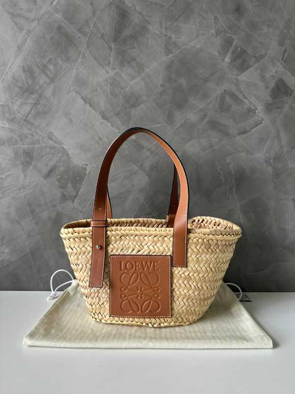 Auth LOEWE Basket Small 327.02.S93 Natural Tan Palm Leaf Calf Skin Tote Bag