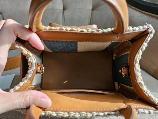 新品未使用BOYY BOBBY 18 RAFFIA Boyy Bobby 18 Raffia Pecan Shop Authentic at SASOM