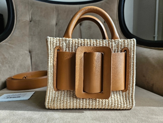 新品未使用BOYY BOBBY 18 RAFFIA 新品未使用BOYY BOBBY 18 RAFFIA - メルカリ