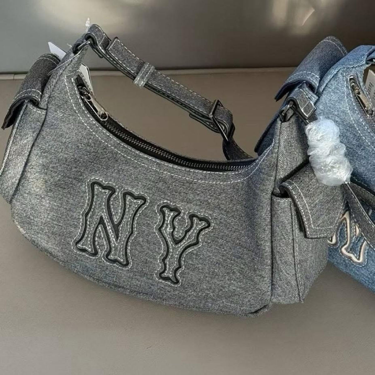 MLB Korea Basic Mega Logo Denim Cargo Bag New York Yankees Black