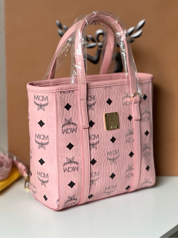 Buy MCM Toni Top-Zip Shopper In Visetos Soft Pink | SASOM