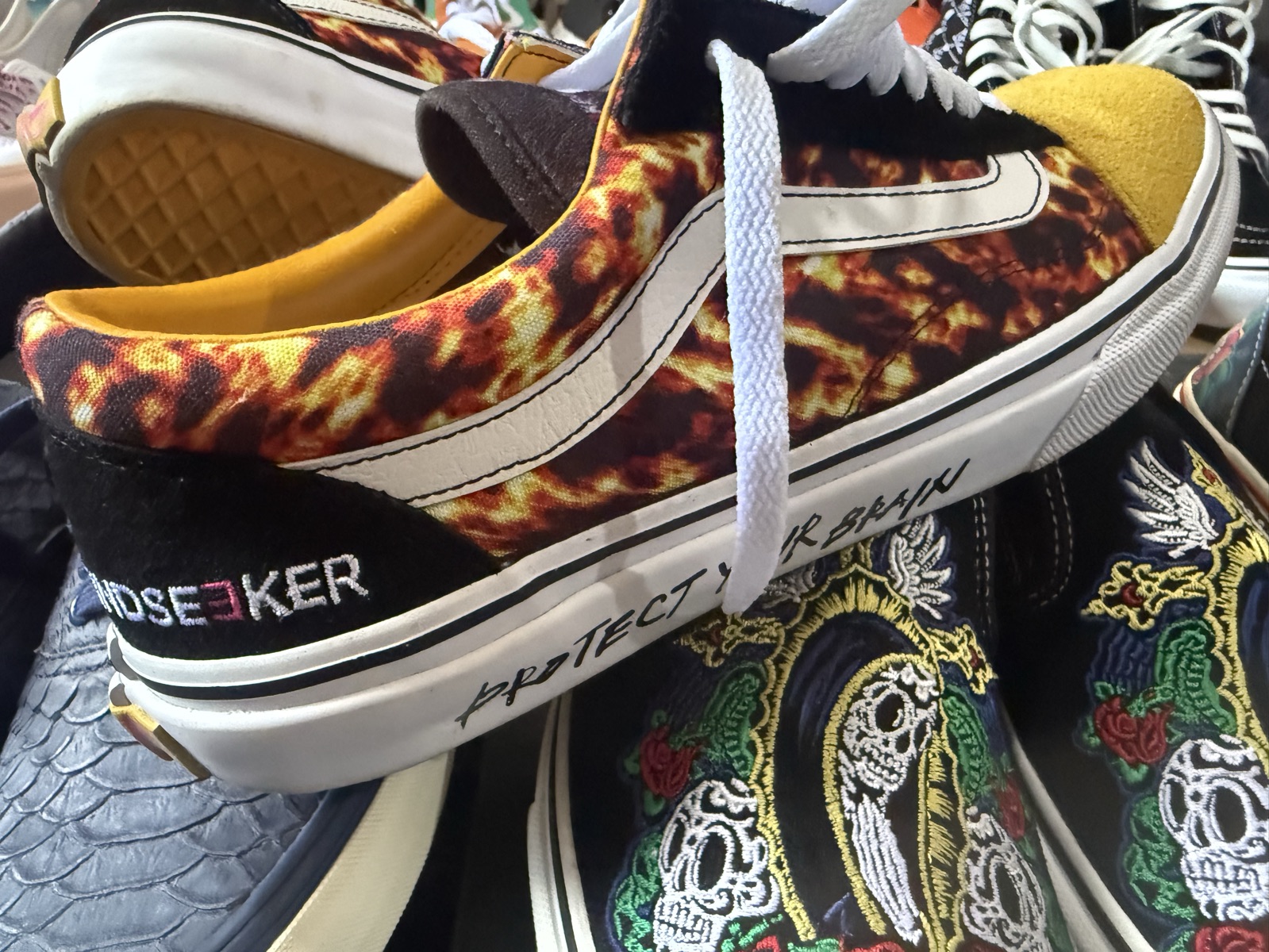 Buy & Sell Vans Old Skool Mindseeker Yellow Fire | SASOM