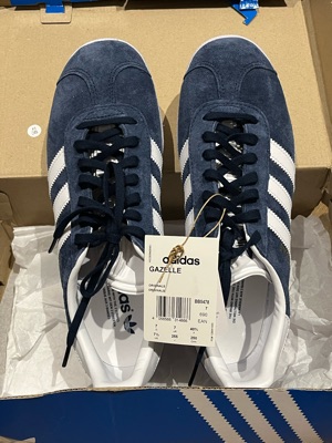 adidas gazelle silver green womens Limited edition Stranger things Black / Red Adidas custom Handball Spe   Sneakcustomtrainers.com