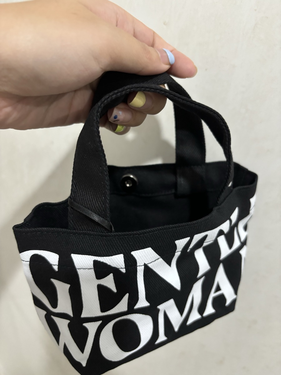 GENTLEWOMAN★GW BLACK MICRO CANVAS TOTE トート 日本未入荷 GENTLEWOMAN GW Micro Canvas Tote Bag | Webuybangkok