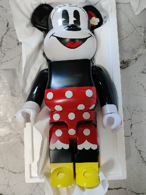 MEDICOM TOY - 【新品未開封】1000% minnie mouse be@rbrick Be@rbrick Minnie Mouse 1000% Collectible Figure by Medicom