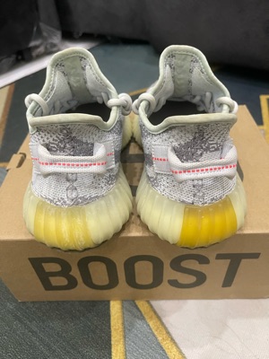 Yeezy blue tint sole on sale yellow