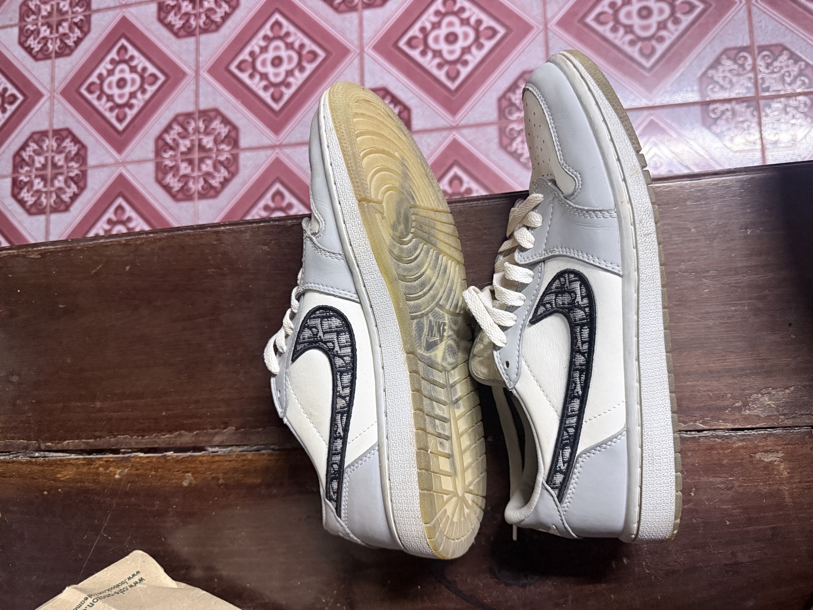 Buy Sell Jordan Retro Low Dior 100% Authentic