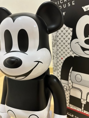 BE@RBRICK MICKEY MOUSE (B&W 2020 Ver.)