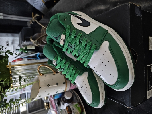 jordan 1 low pine green