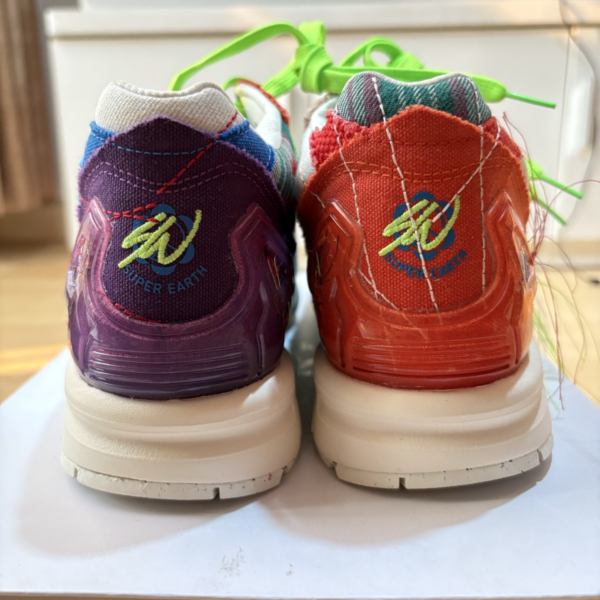 【スーザン834】 Adidas ZX 8000 “Super Earth”xSean Wotherspoon