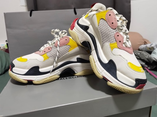 Triple s pink on sale yellow