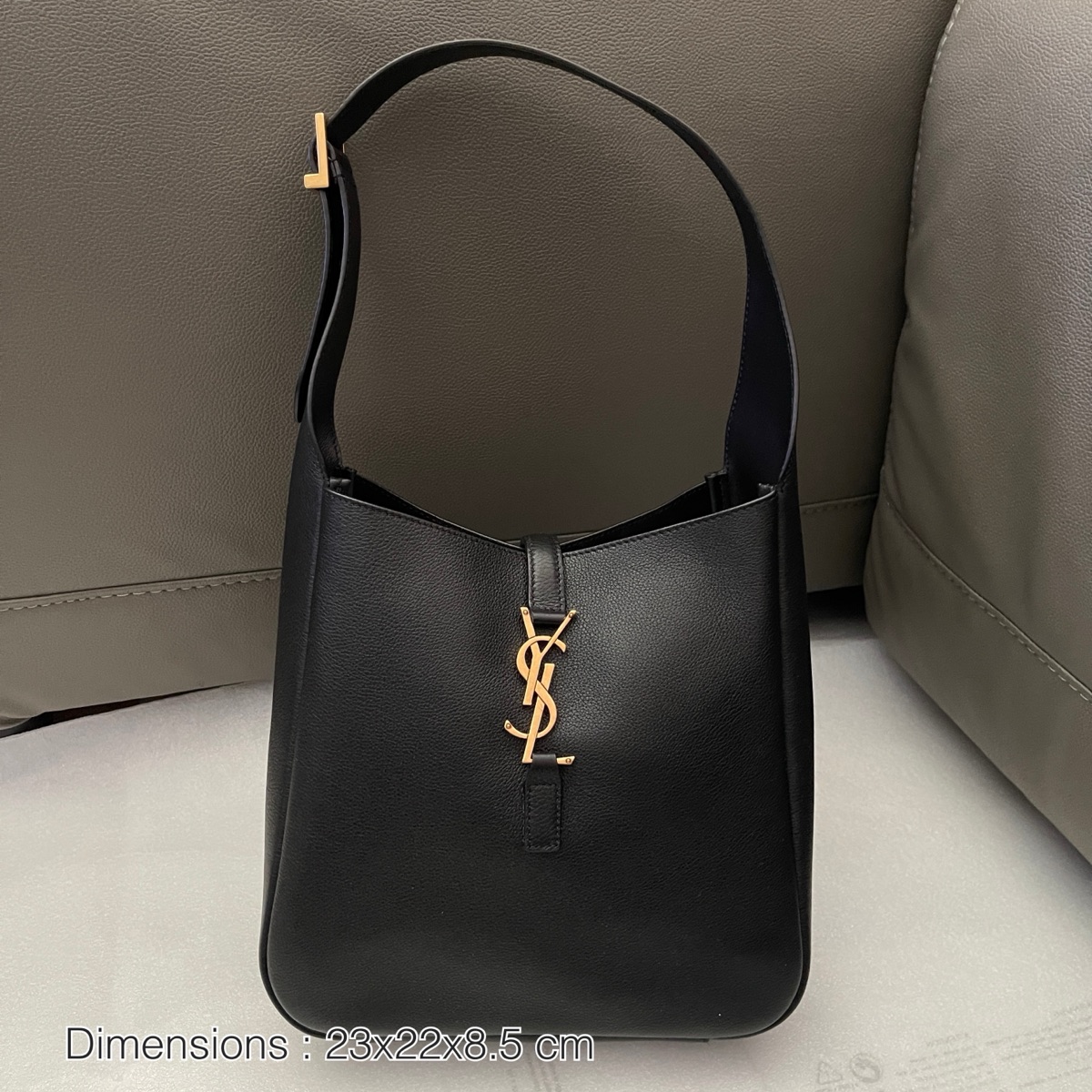 Saint Laurent Small Le 5 À 7 Supple In Smooth Calfskin