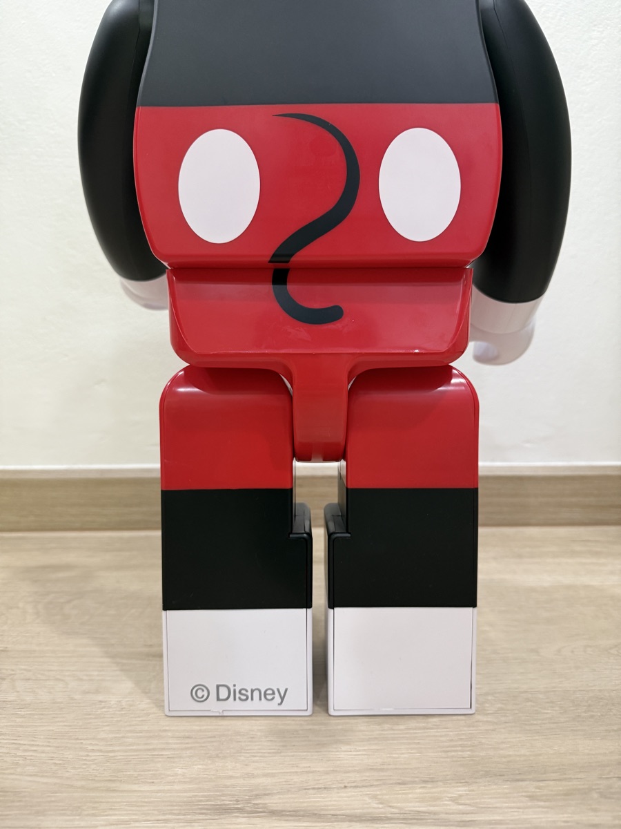 キャラクターグッズ Disney - BE@RBRICK MICKEY MOUSE (R&amp;W 2020 Ver.) BE@RBRICK Mickey Mouse 400%: MEDICOM TOY - Tokyo Otaku Mode