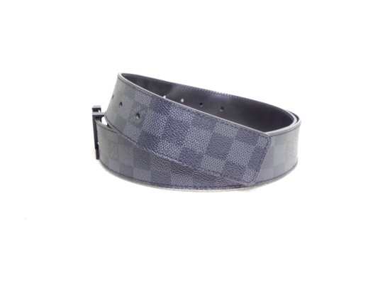 Louis Vuitton Damier Print 40mm Reversible Onyx Damier Infini. Size 90 cm