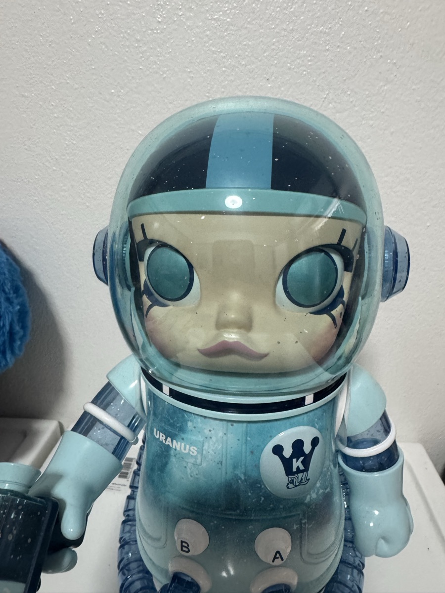 เช็คการ์ด) Pop Mart Uranus (Mega Space Molly Planet Series Fiqures