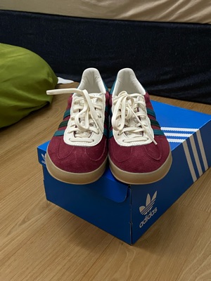 adidas gazelle silver green womens adidas Gazelle Indoor (Maroon/White) main image 1