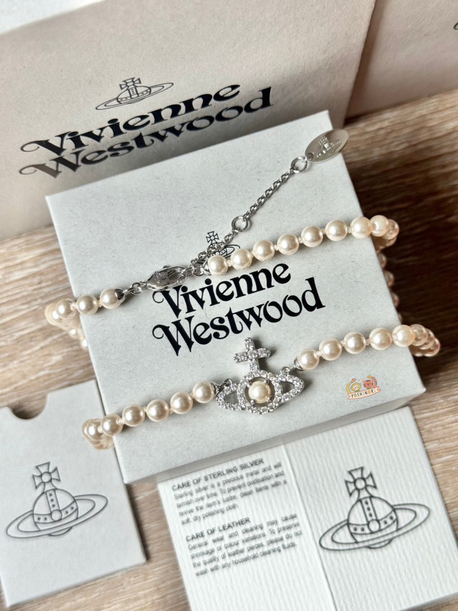 Vivienne Westwood Olympia Pearl Necklace Platinum White