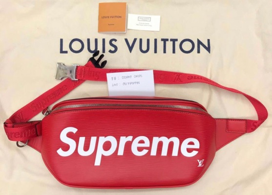Louis Vuitton x Supreme LV X Supreme Red Epi Bumbag 3lk310s