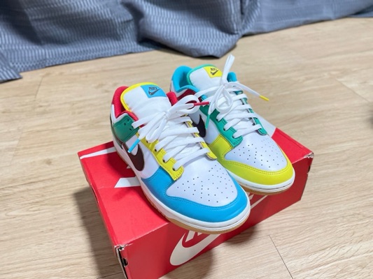 dunk low free99 white