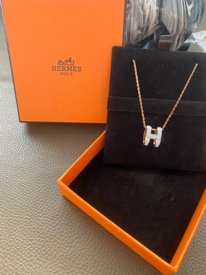 Hermes Pop H Pendant In Lacquered Metal With Rose Gold