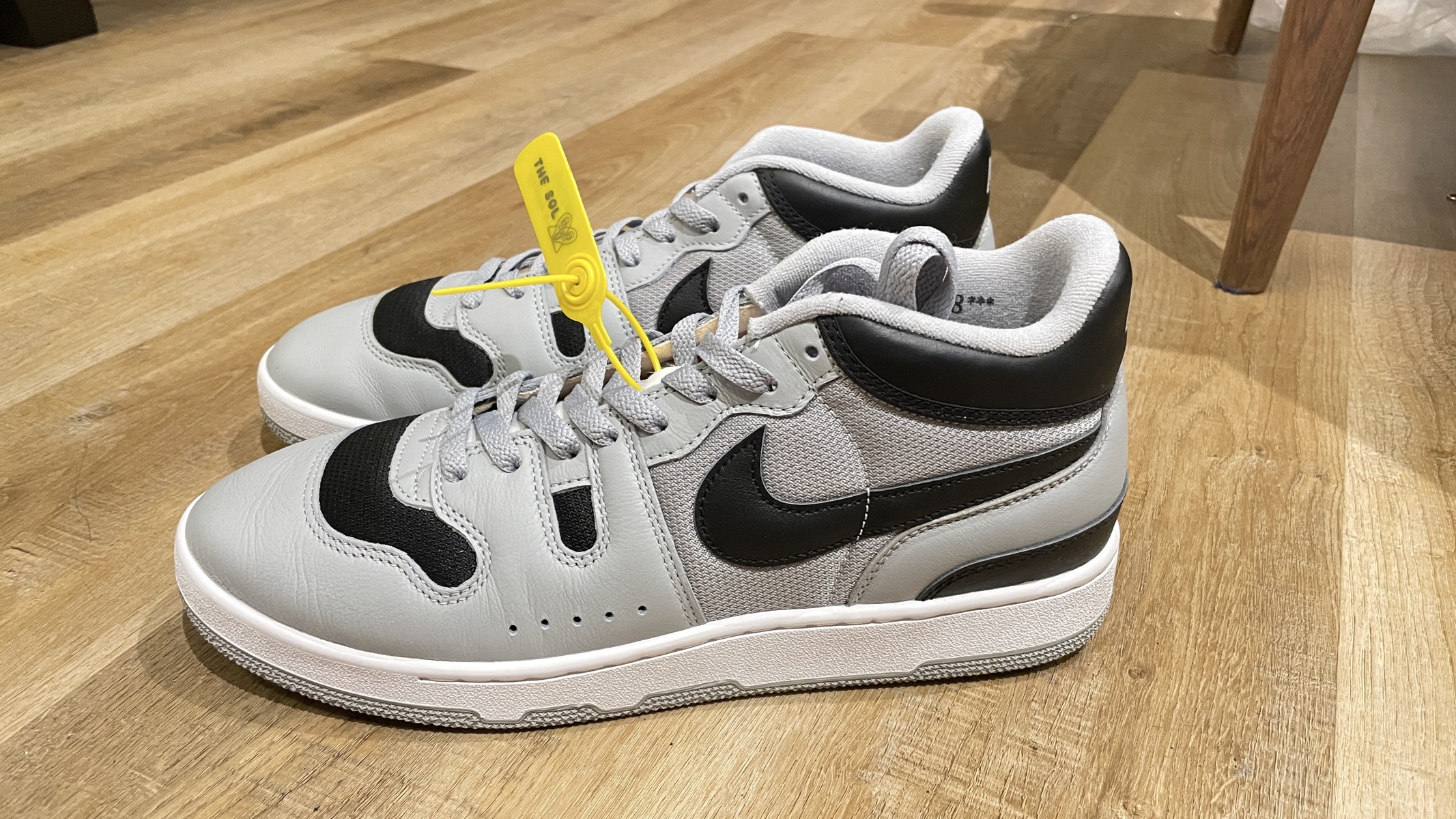 สนีกเกอร์ Nike Mac Attack QS SP Light Smoke Grey | SASOM