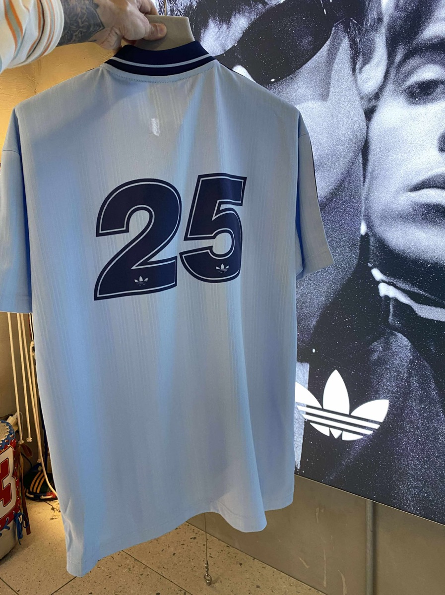 トップス ADIDAS OASIS FOOTBALL SHIRT KT3436 adidas TOUR JACQUARD JERSEY - Blue | Free Shipping with