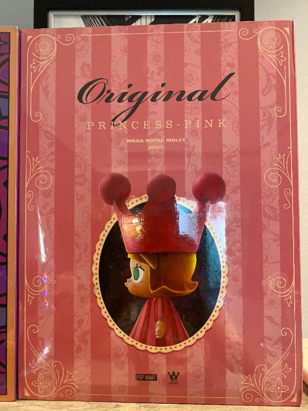 Pop mart Mega Royal Molly Original Princess Pink 400%